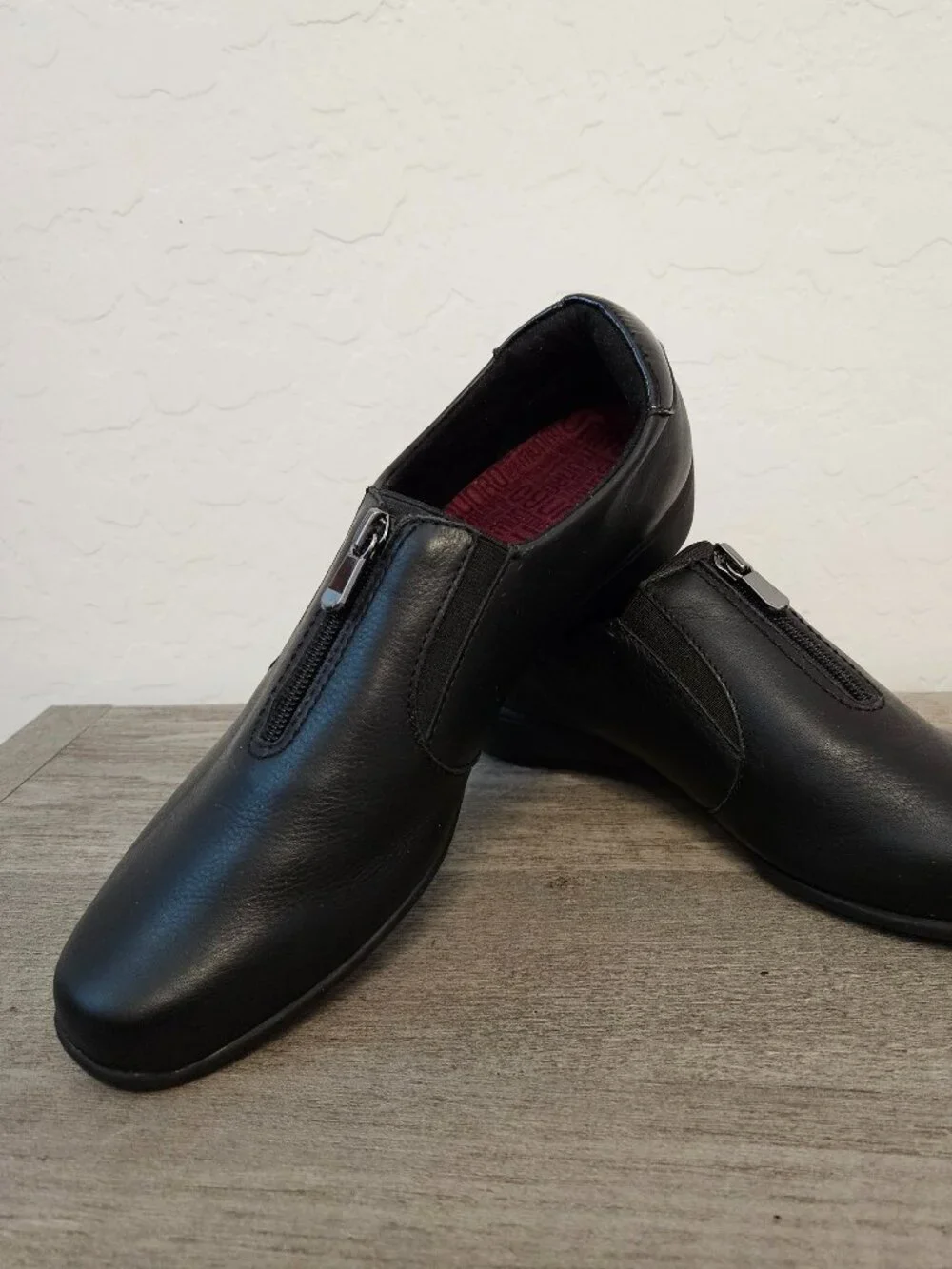 Munro Berkley Black Leather Front Zip Comfort Loafers Shoes - Size 8.5 M